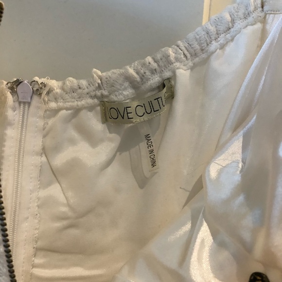 NWOT Pretty white dress - Picture 4 of 6